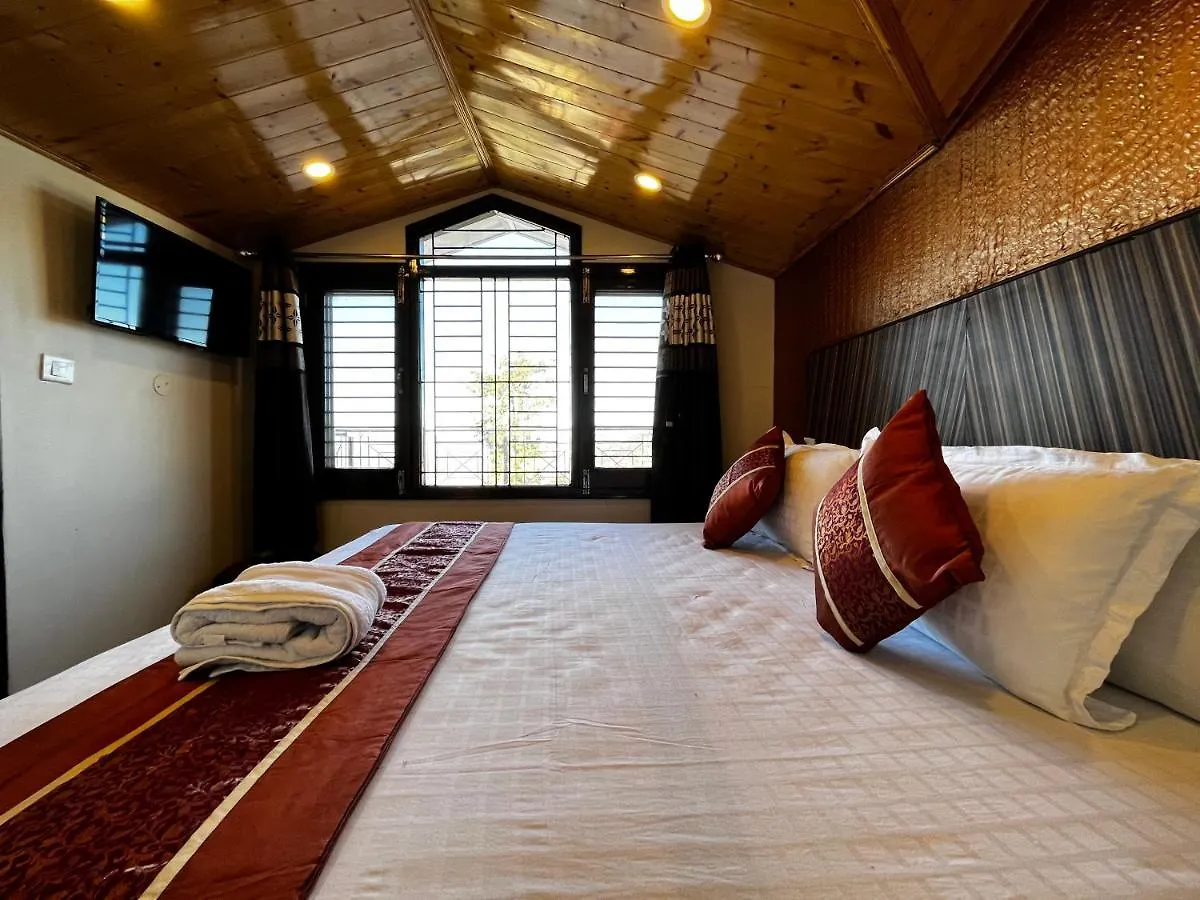 Nirvana Rooms Shimla 0*,  India